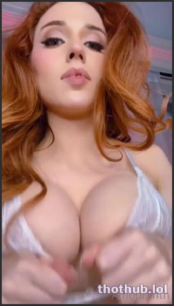 Amouranth Muschi-Verlies! Gefesselt zum Orgasmus gezwungen