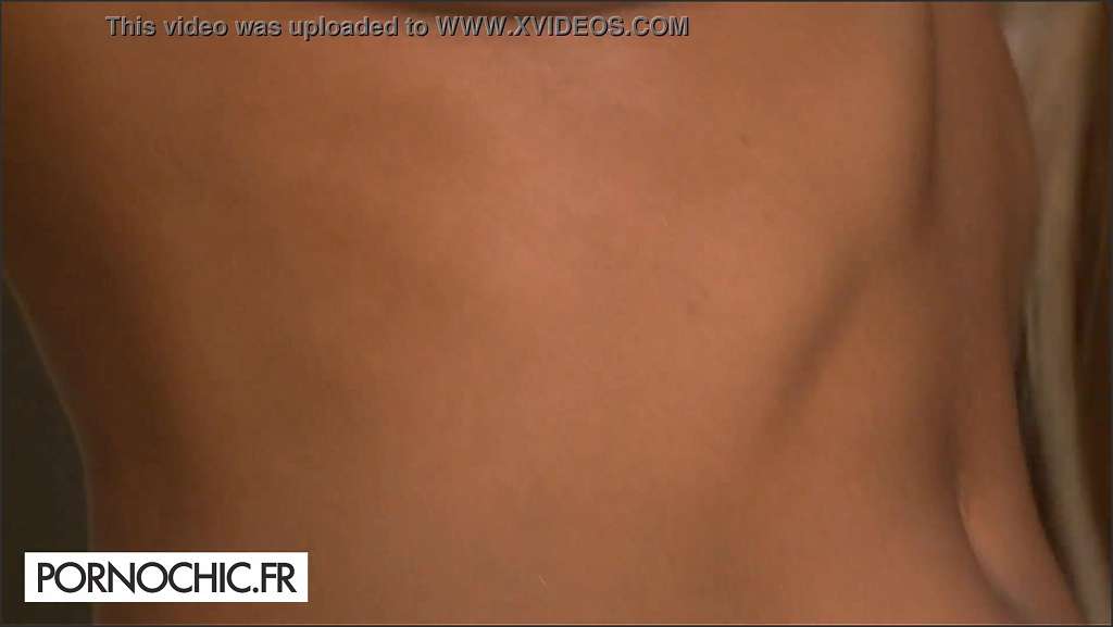 Black Angelika und ihre Freundin beim Sex