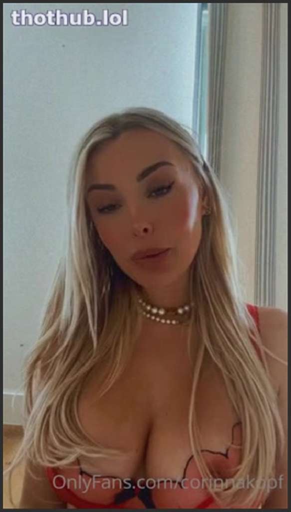 Corinna Kopf Schlampe hier wird von ihrem Arzt gefickt
