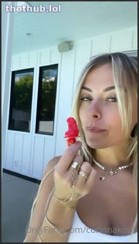 Corinna Kopf sich beim Küssen auf und will mehr