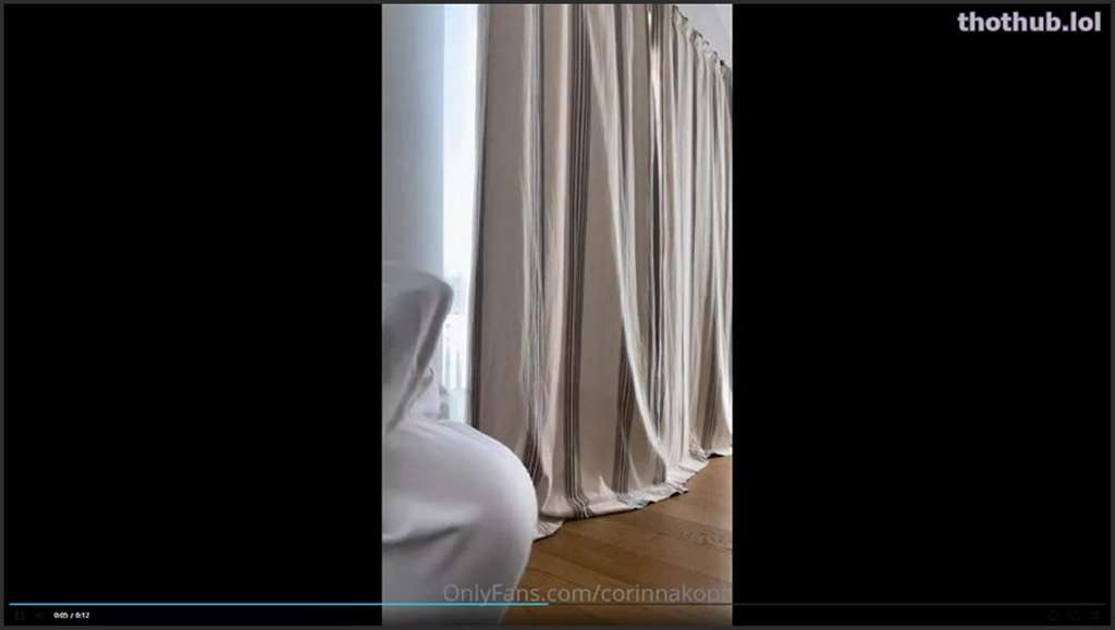Corinna Kopf nimmt sich den Jungschwanz vor