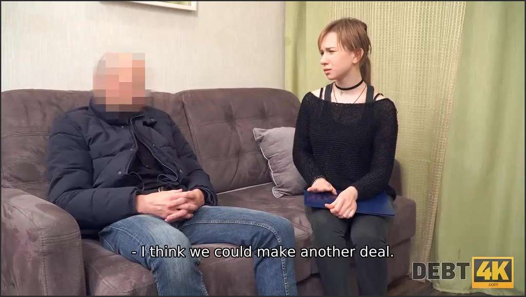 Eva Abel und Jenni Lee stehen auf Spermaküsse