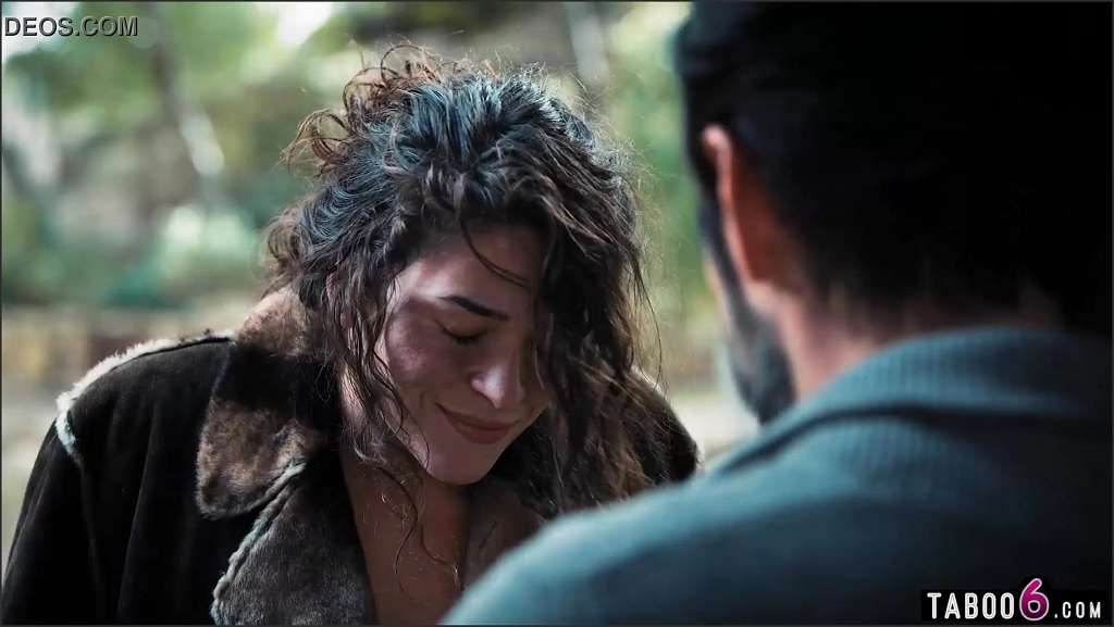 Leila Lowfire der tätowierte Kerl junge Girls