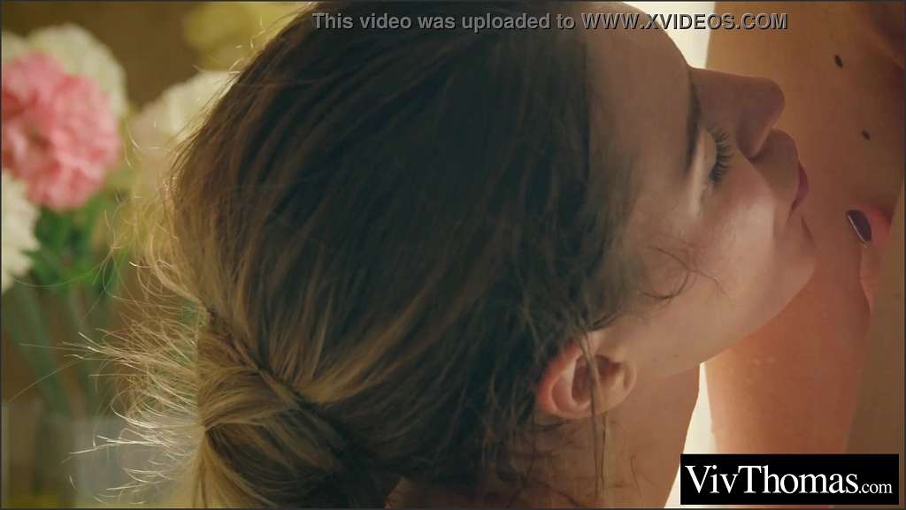 Mary Kalisy Sexvideo zieht blank und wird genagelt