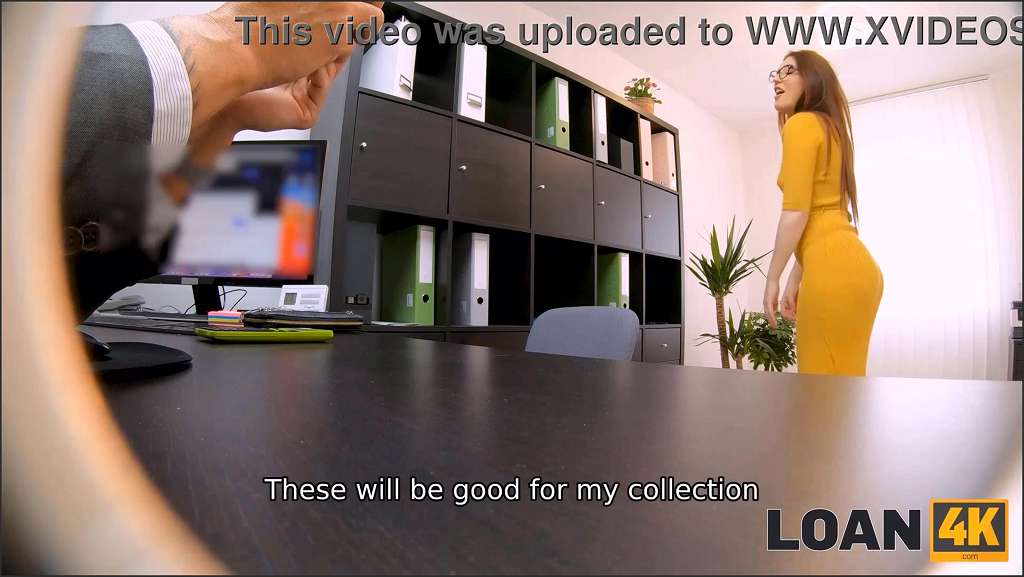 Mia Evans lässt sich von einer Fickmaschine durchrammeln