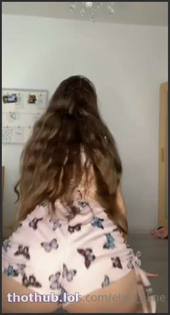 Elisa Aline beim Klauen erwischt und durchgefickt